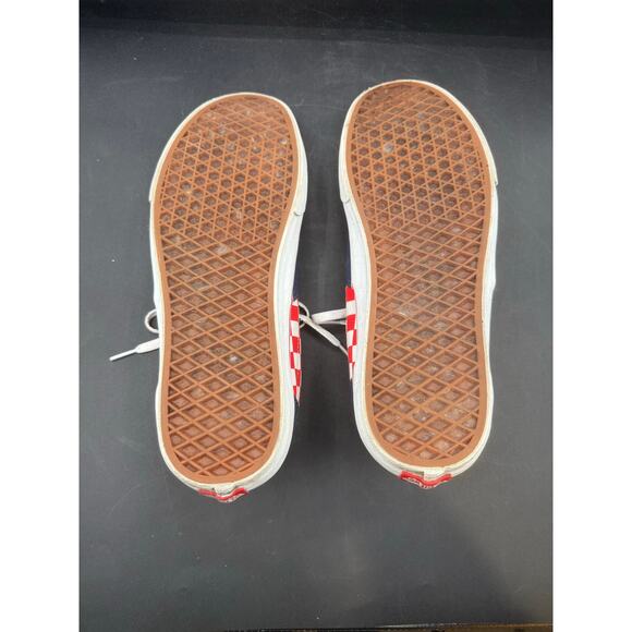 Very Rare 2013 Vans Era Red Bull Flugtag Edition – Men’s Size 11 US